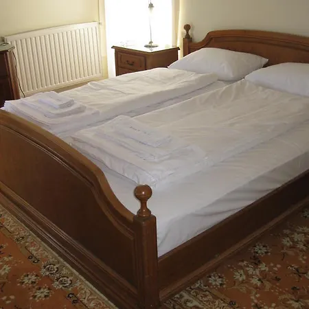 Pensiune V3 Eforie Nord